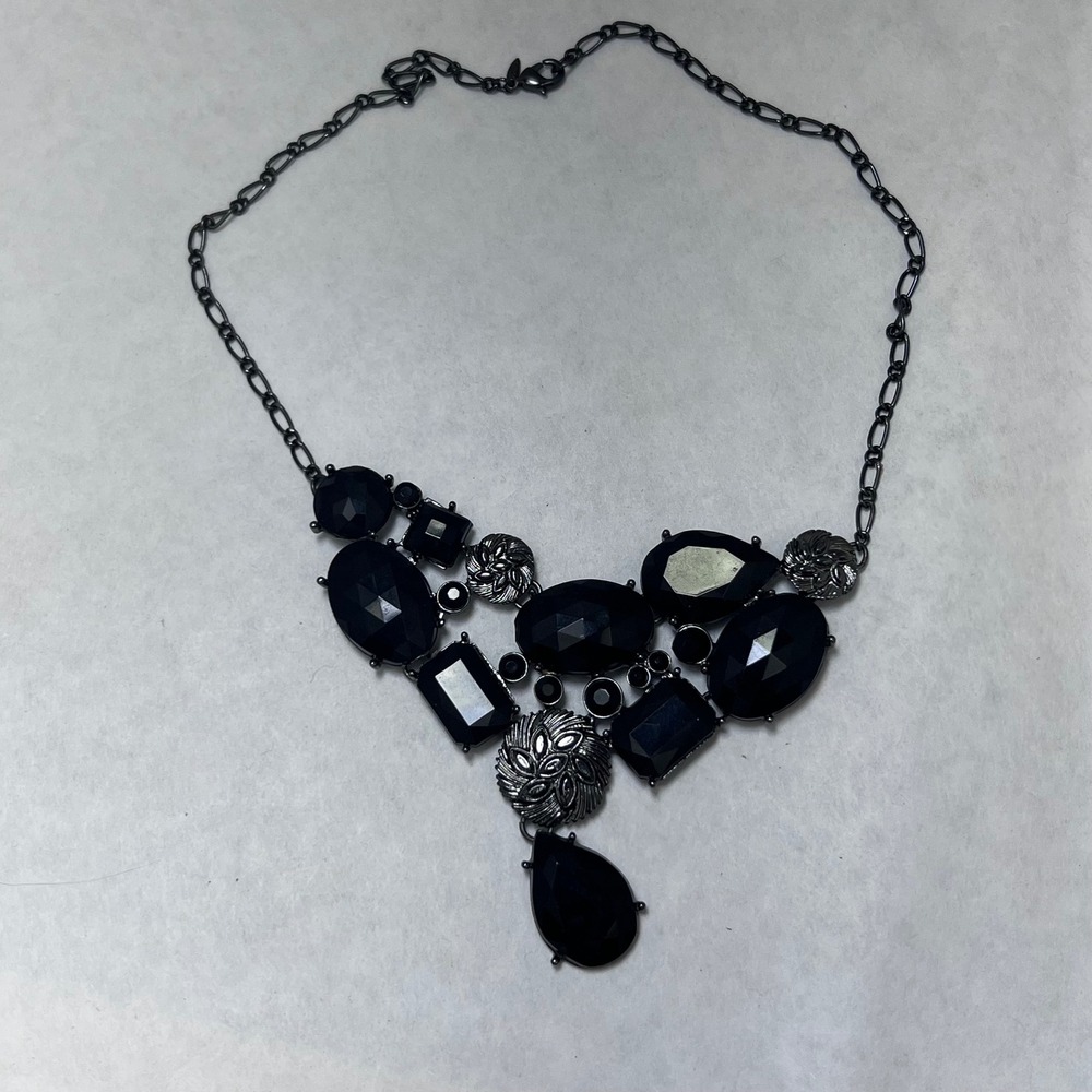 Avon Black Gunmetal Bib Necklace Earrings‎ Stretch Bracelet Jewelry Set Gothic - Picture 6 of 9
